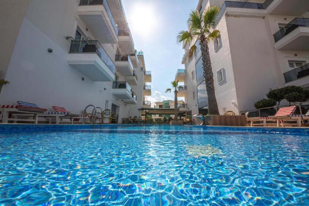 L'Amo Del Mare Hotel Ksamil Buitenkant foto