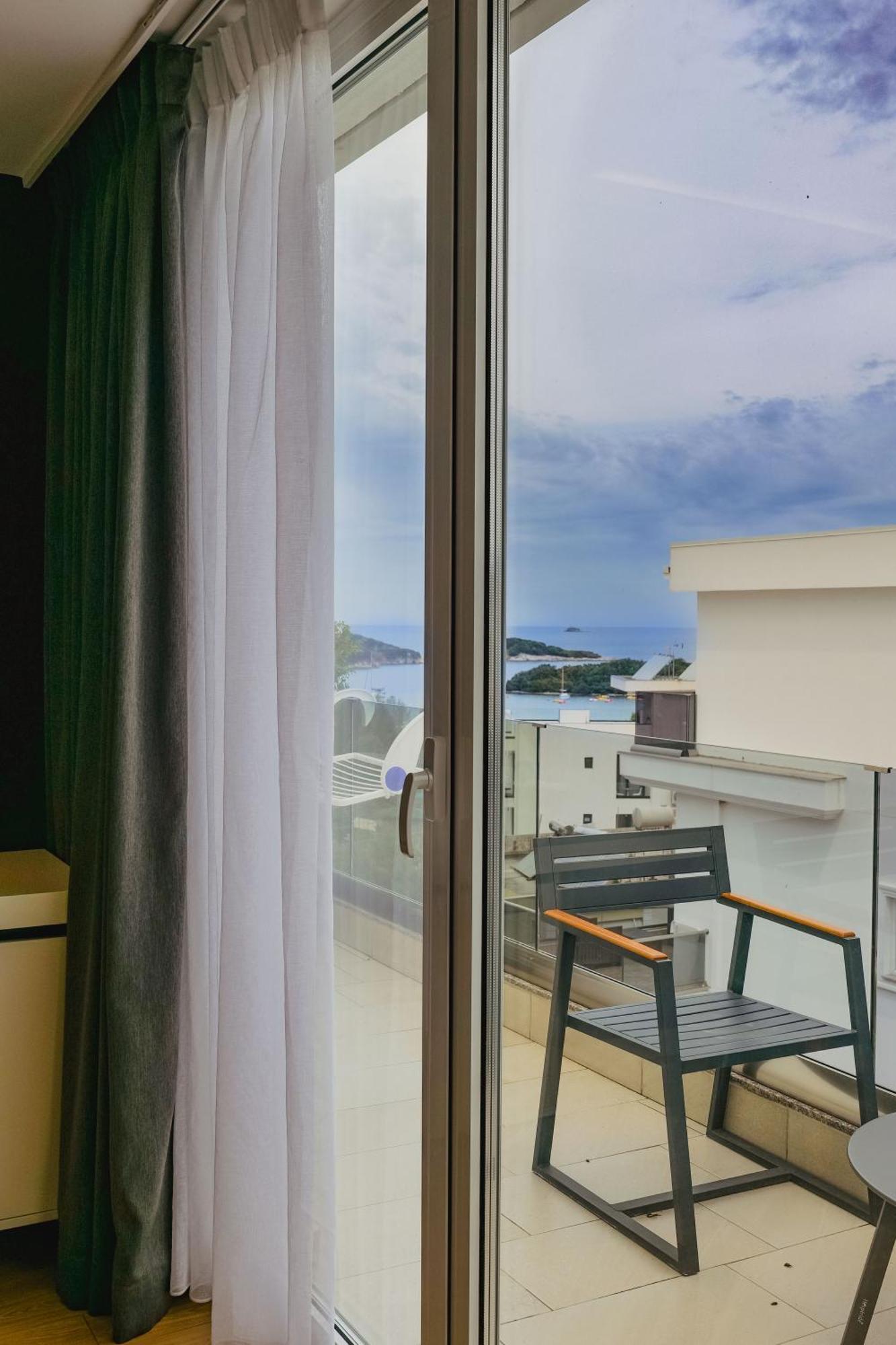 L'Amo Del Mare Hotel Ksamil Buitenkant foto